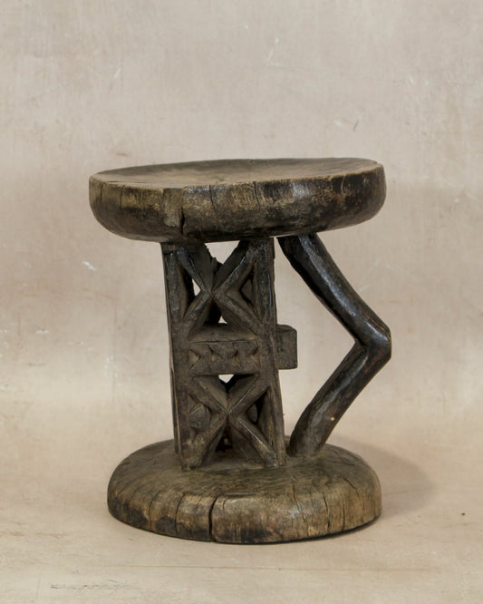 Tonga Stool - 21.1