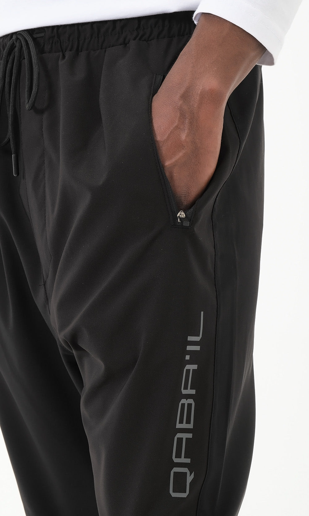 QL Pantalon Cross Over in Black