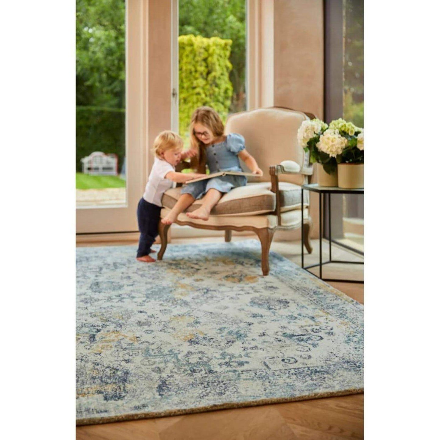 Vogue Vintage Blue Rug