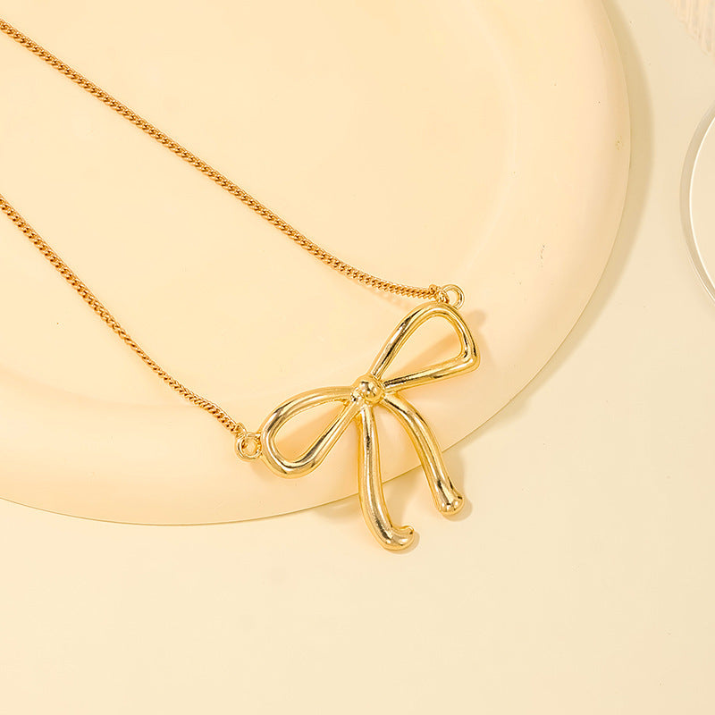 Sweet Light Luxury Bow Necklace for