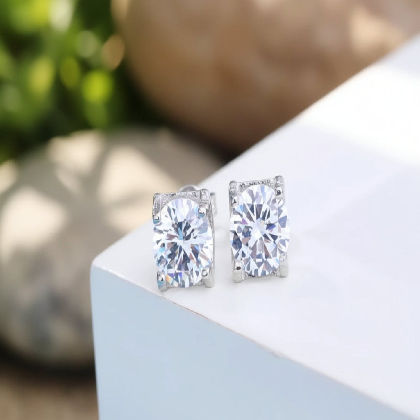 Women's Solid Silver Modern Earrings – Fashionable Minimalist Jewelry, Lightweight & Elegant