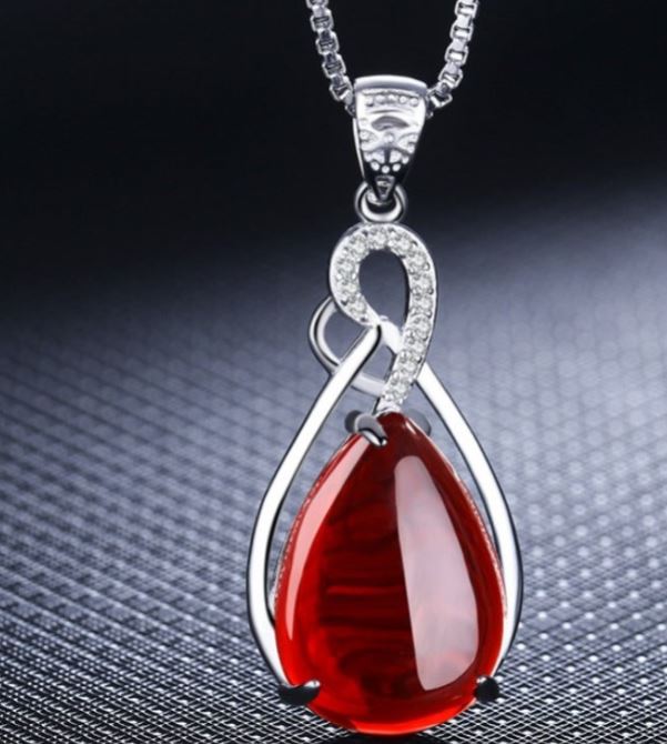 Emerald, Ruby Clavicle Necklace