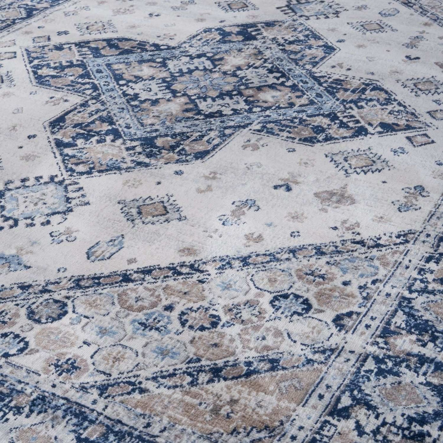 Montana Vintage Navy Rugs | 4010