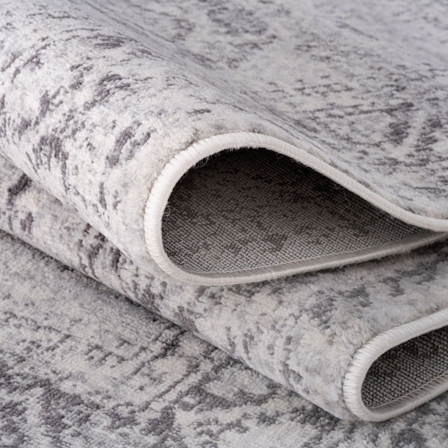 Montana Vintage Grey Rugs | 4050