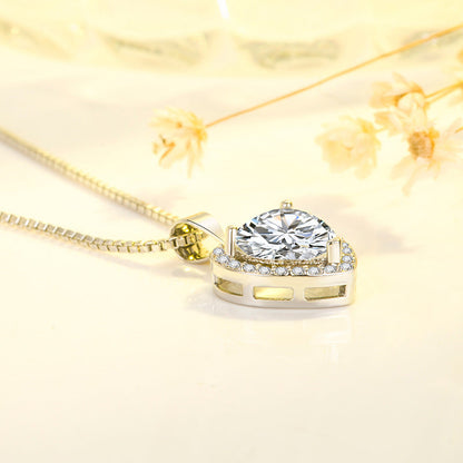 New White Zircon Heart Pendant Necklace