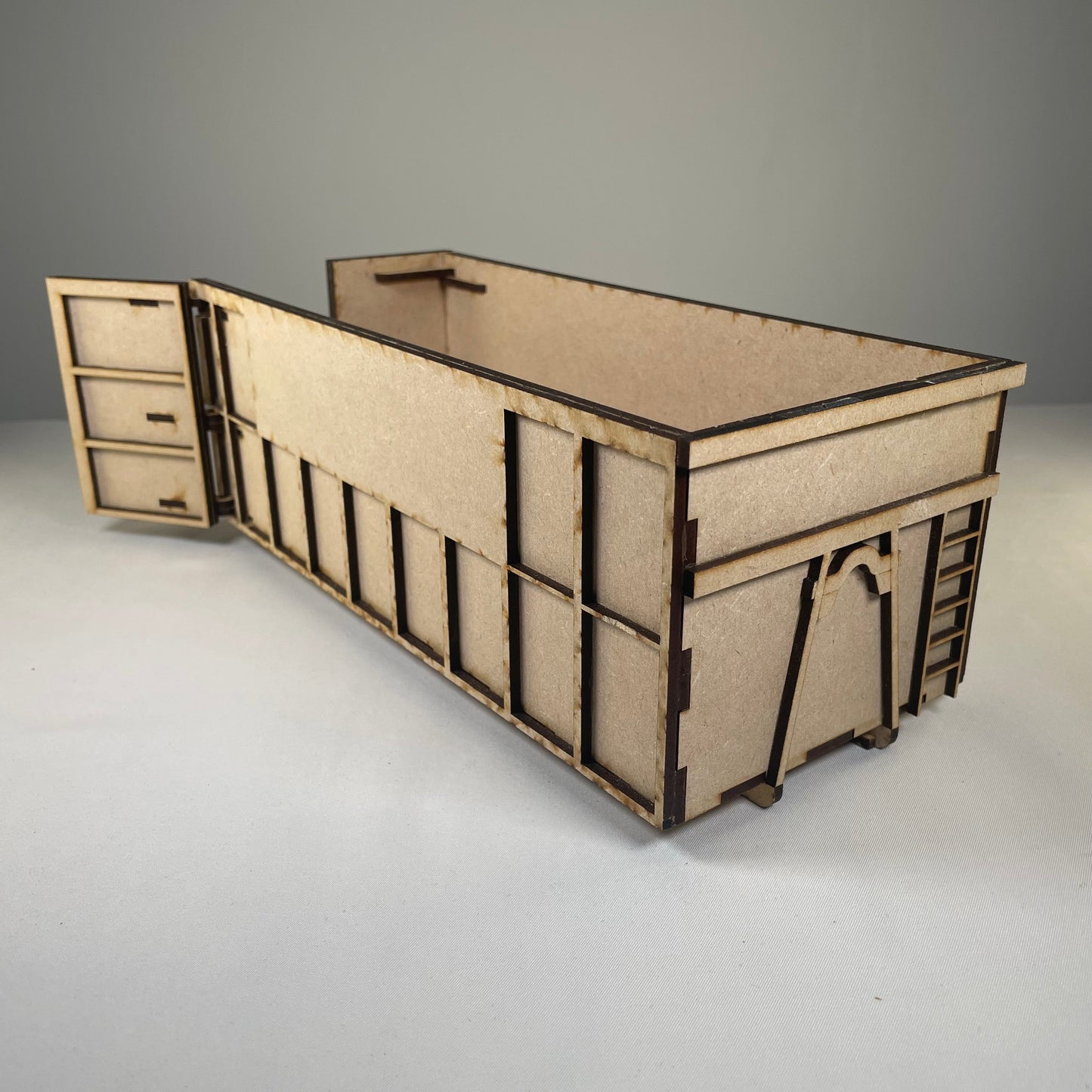 Roll-on / Roll-off Skip (RORO) - Flatpack Model Kit