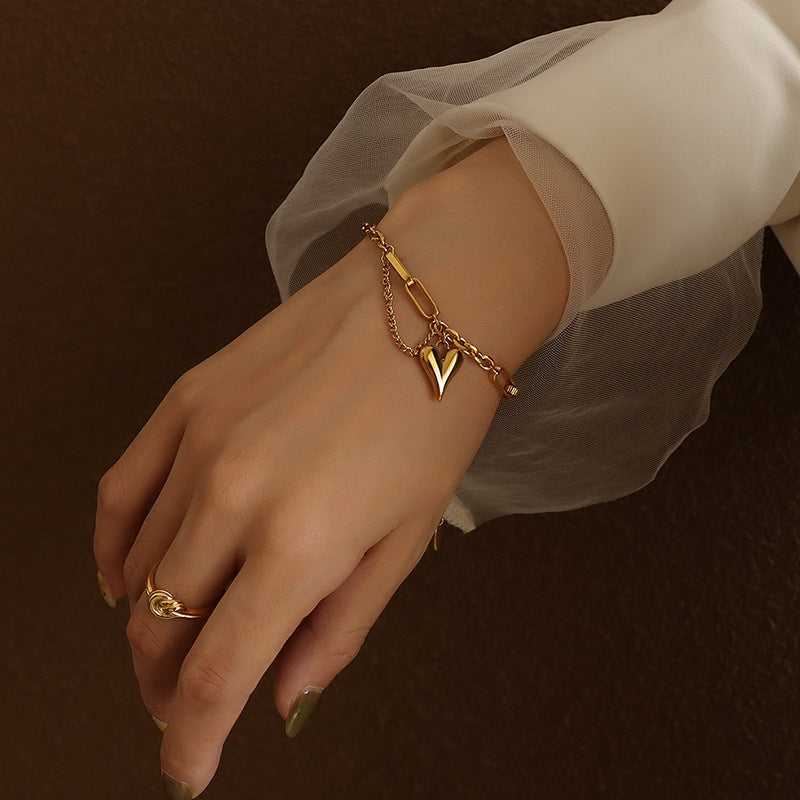 Heart Shaped Collarbone Necklace