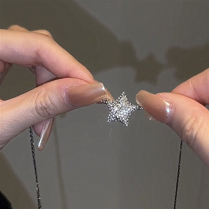 Magnetic Five-Pointed Star Necklace with Rhinestones