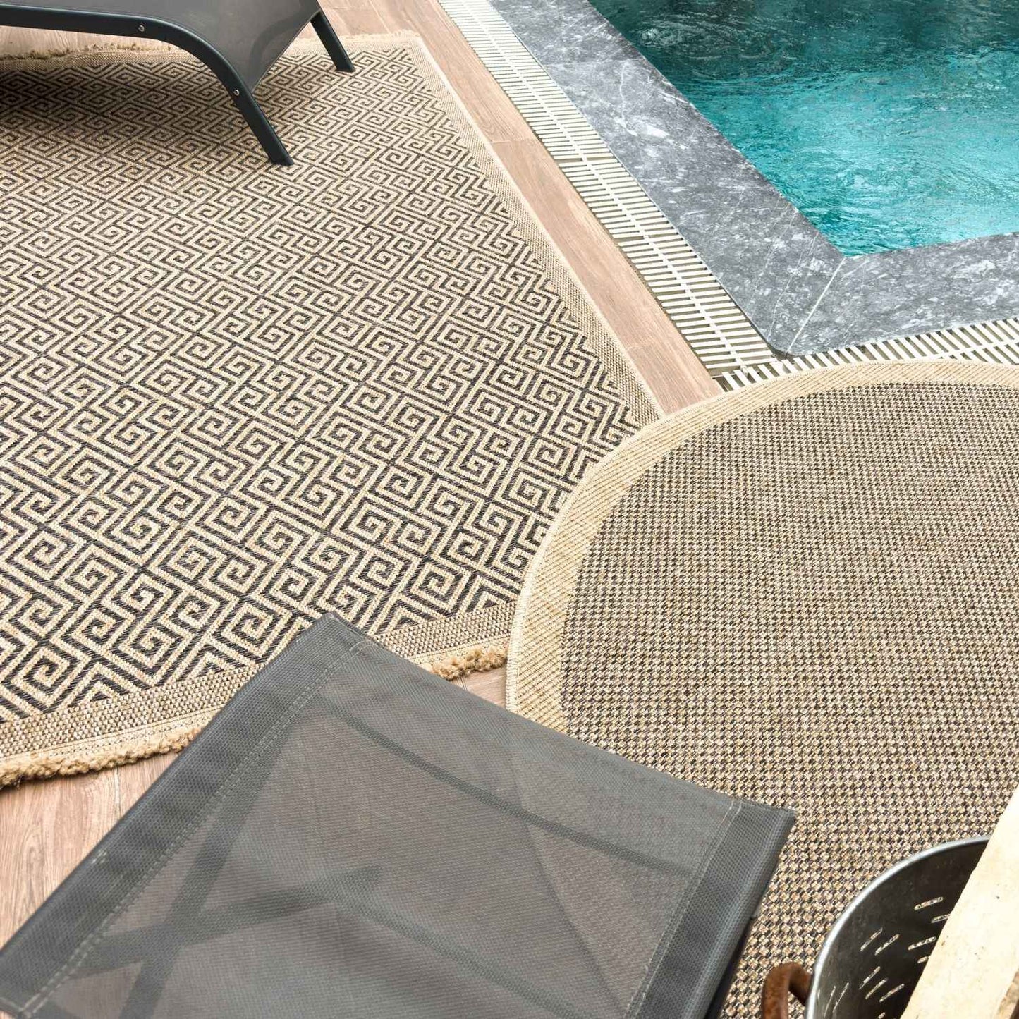 Nature Outdoor Rug Dark Grey | 5100DG
