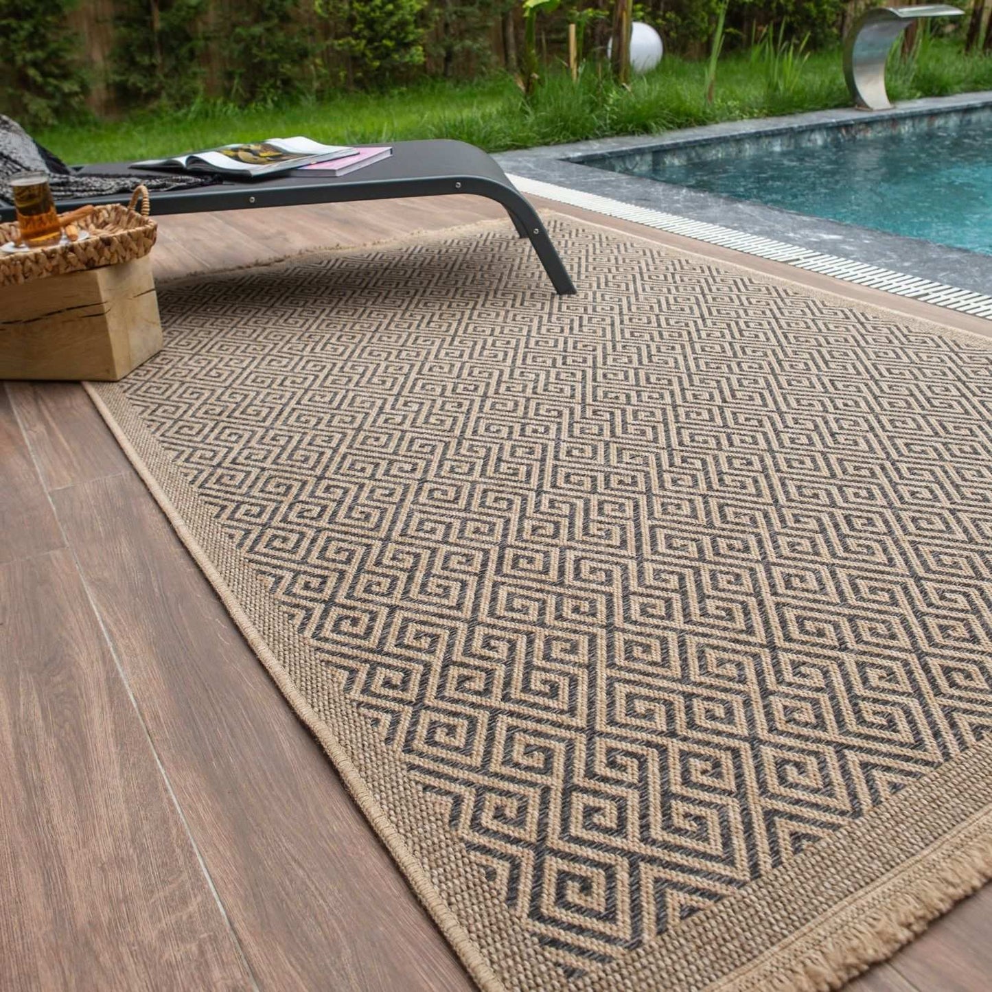 Nature Outdoor Rug Dark Grey | 5100DG