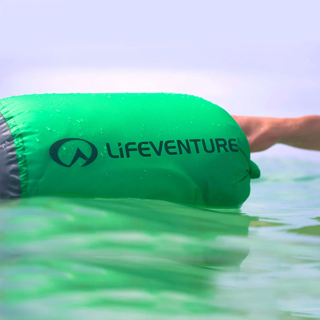 Lifeventure Ultralight Dry Bag - 10 Litres Green