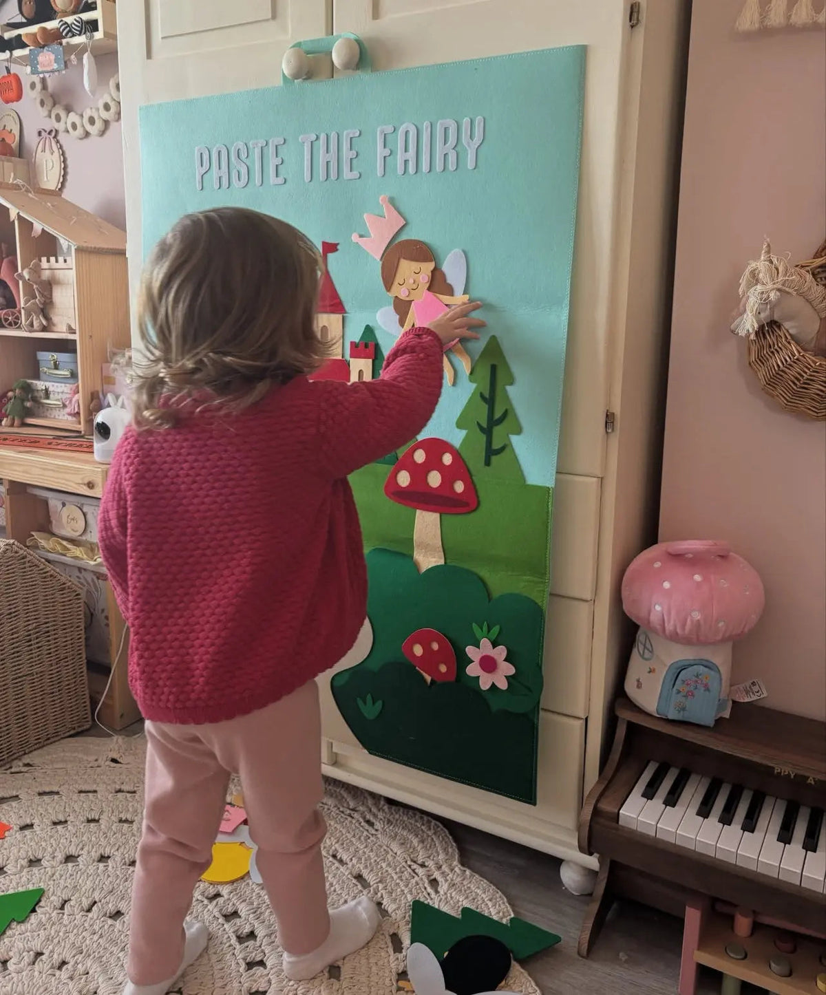 Paste the Fairy Felt Play Board