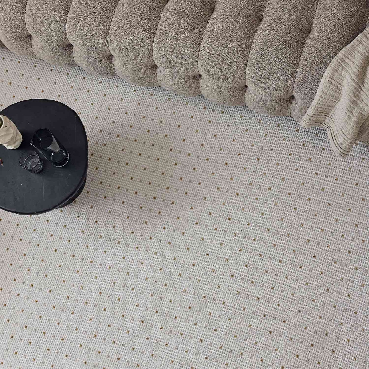 Carmel Cream-Gold Dots Rug | 6080