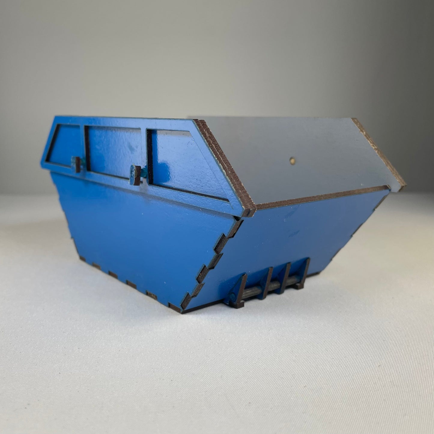 Skip Waste Container - Flatpack Model Kit