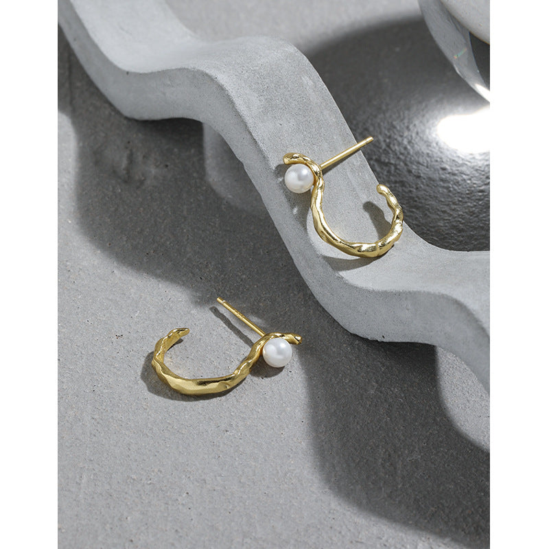 Women S Shape Round Shell Pearl Earrings - Gold-Plated Silver Pearl Earrings for women - Perfect Pearl Earrings with Gift Wrapping Included
