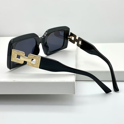 Women's Y2K-Inspired Square Fashion Glasses with PC Lenses & Polycarbonate Frame