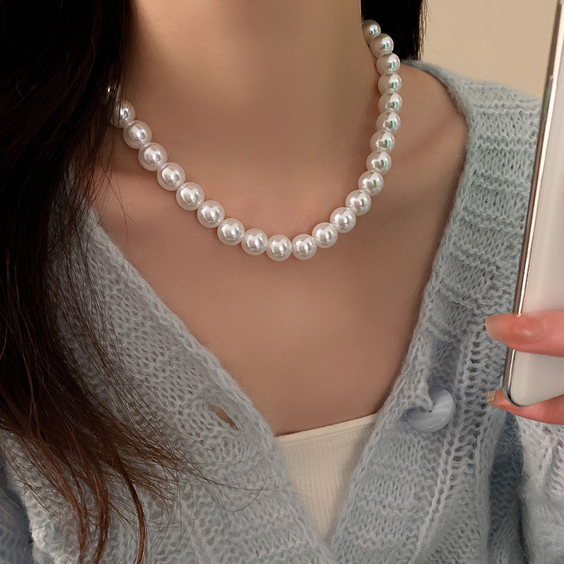 Retro Large Pearl Necklaces