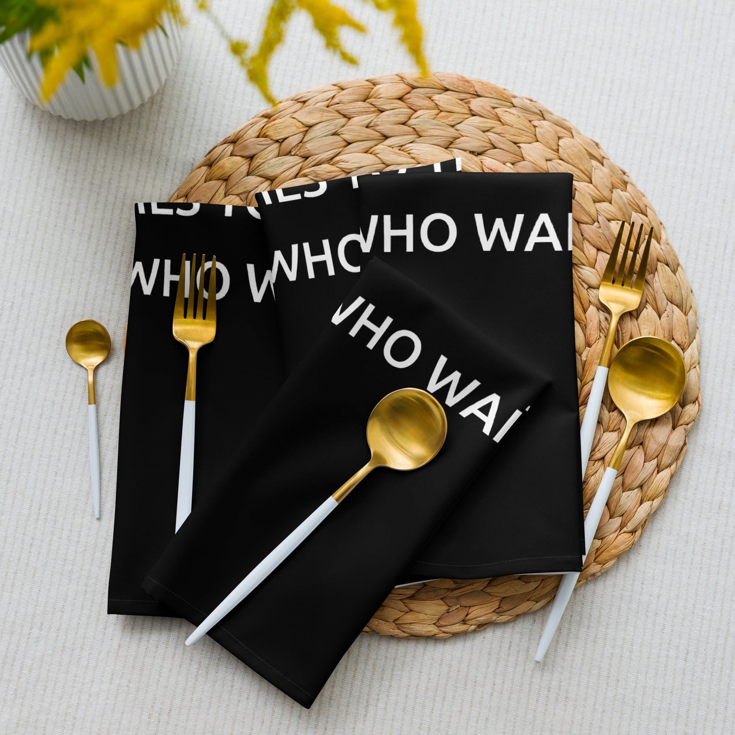 The Best Food Comes To Those Who Wait - Black Napkin Set