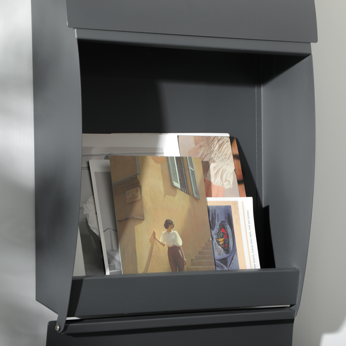 HOMCOM Weatherproof Wall Mounted Letter Box Post Box with Keys Anthracite Grey