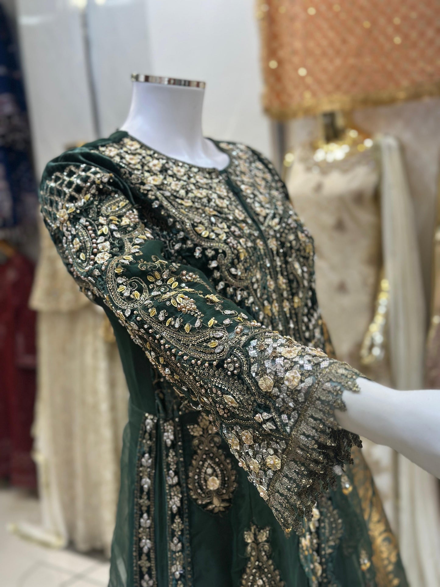 Tehwar- Luxury Organza Maxi Outfit with organza Dupatta-Ready To Wear TehV8D1