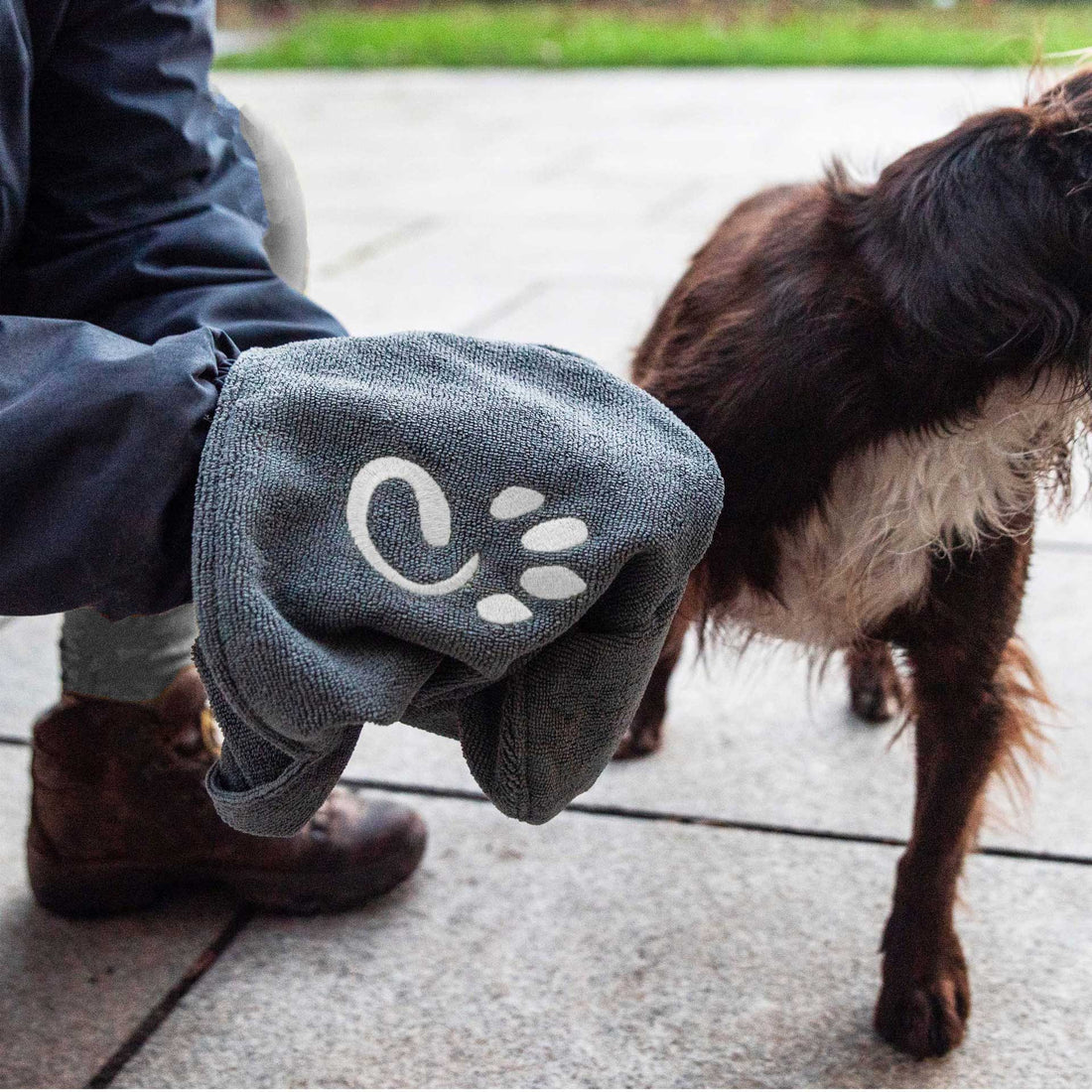 Mountain Paws Muddy Dog Towel - Grey