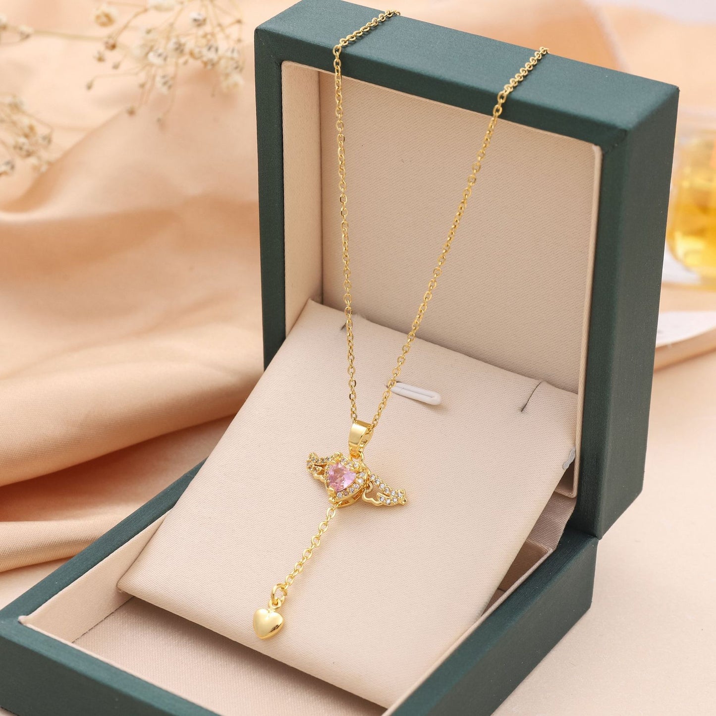 Moving Cupid Heart Angel Wings Necklace