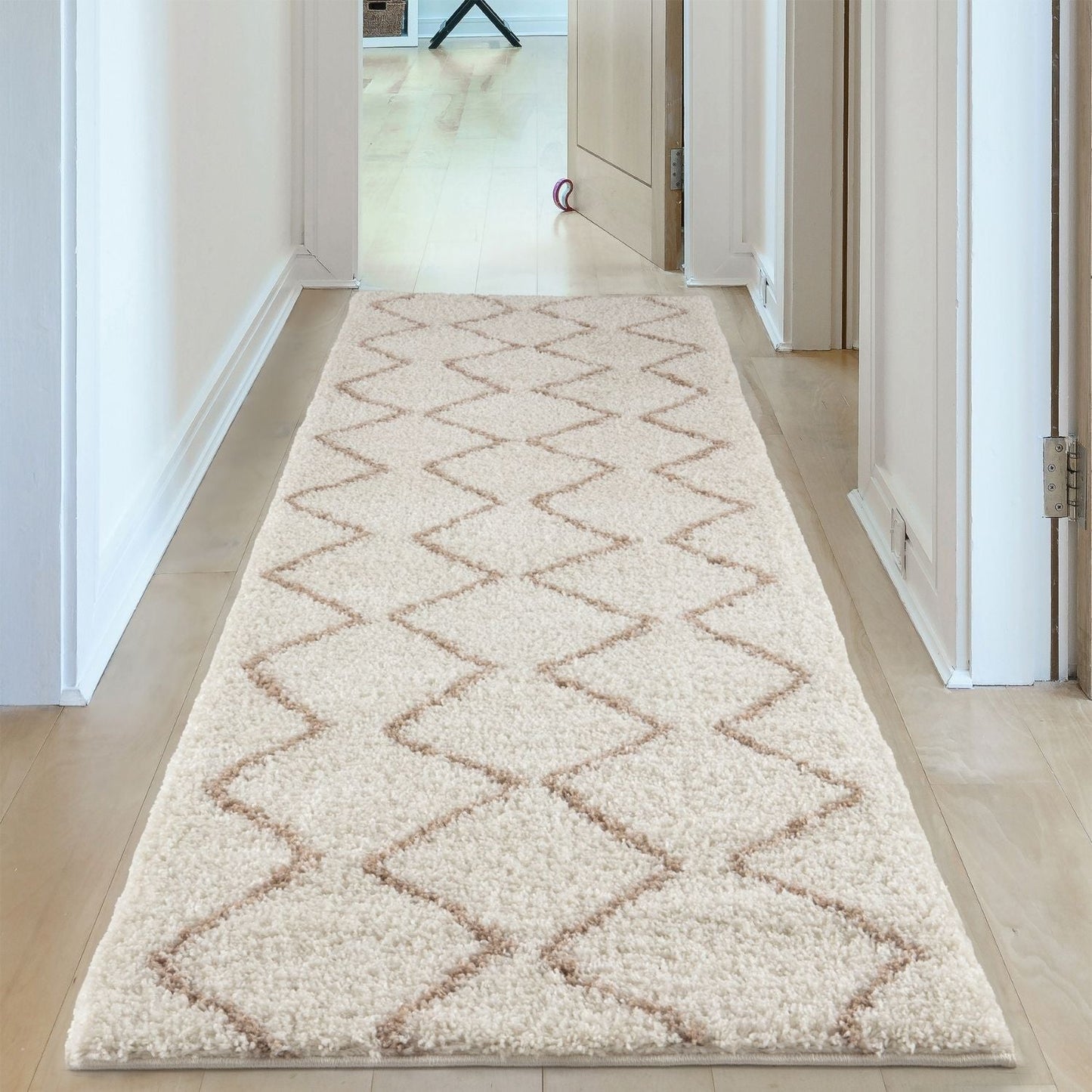 Moroccan Ivory Beige Shaggy Rug | 830