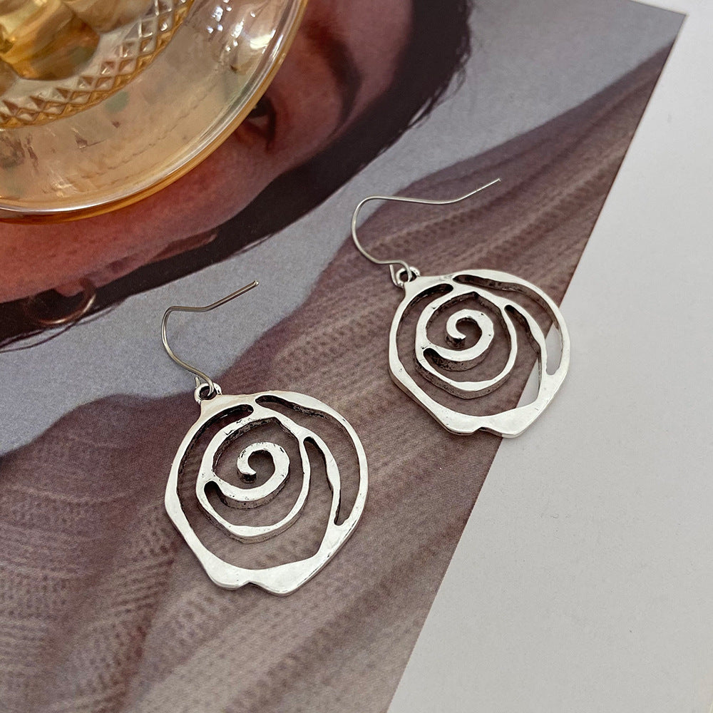 Long Vintage Hollow Circle Vortex Earrings