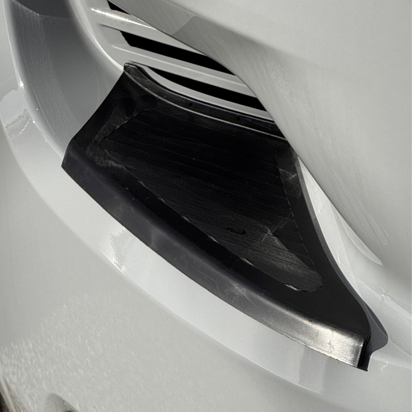 For Vauxhall Movano Front Bumper Foot Plate Protectors – Black, Set of 2 | Van-X