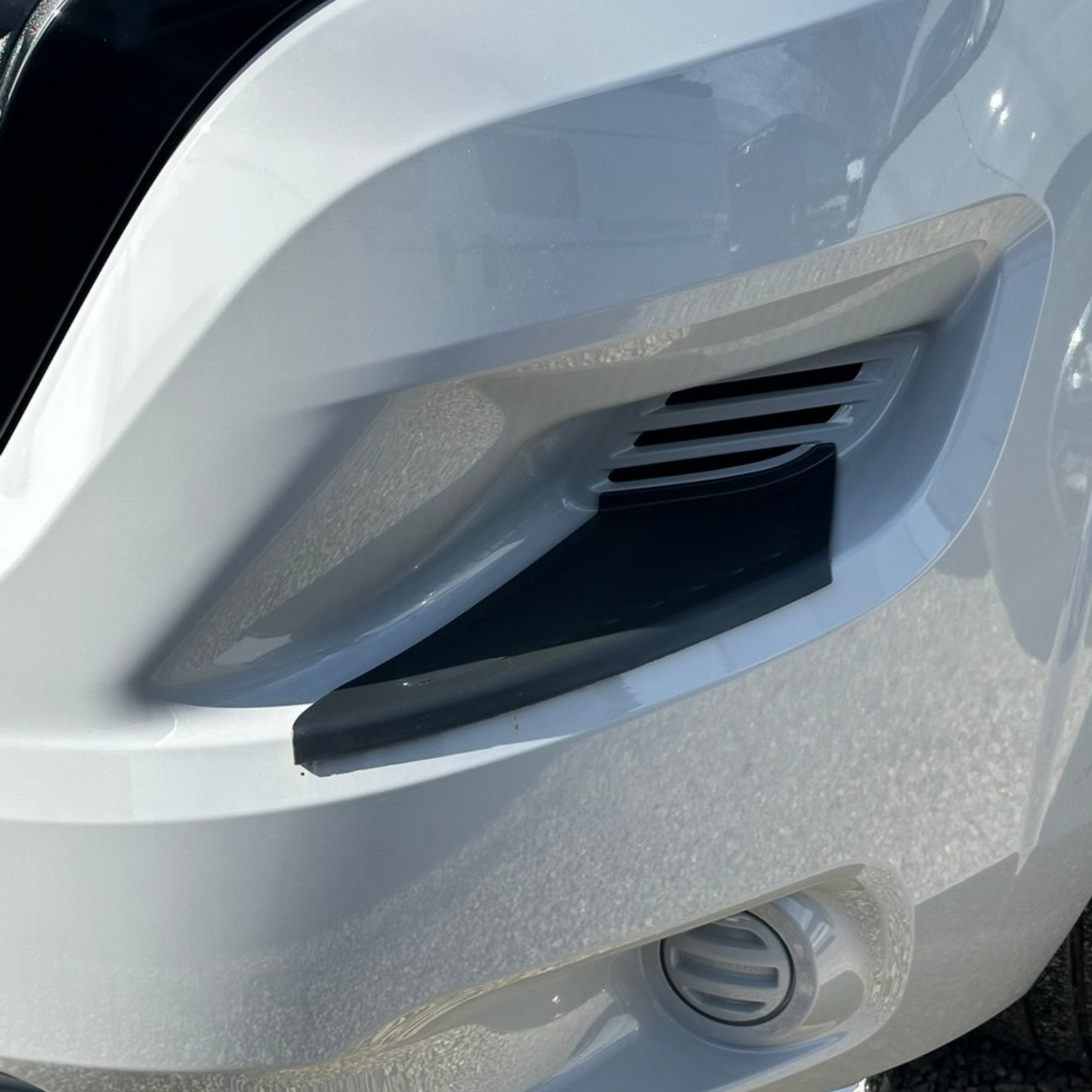 For Vauxhall Movano Front Bumper Foot Plate Protectors – Black, Set of 2 | Van-X