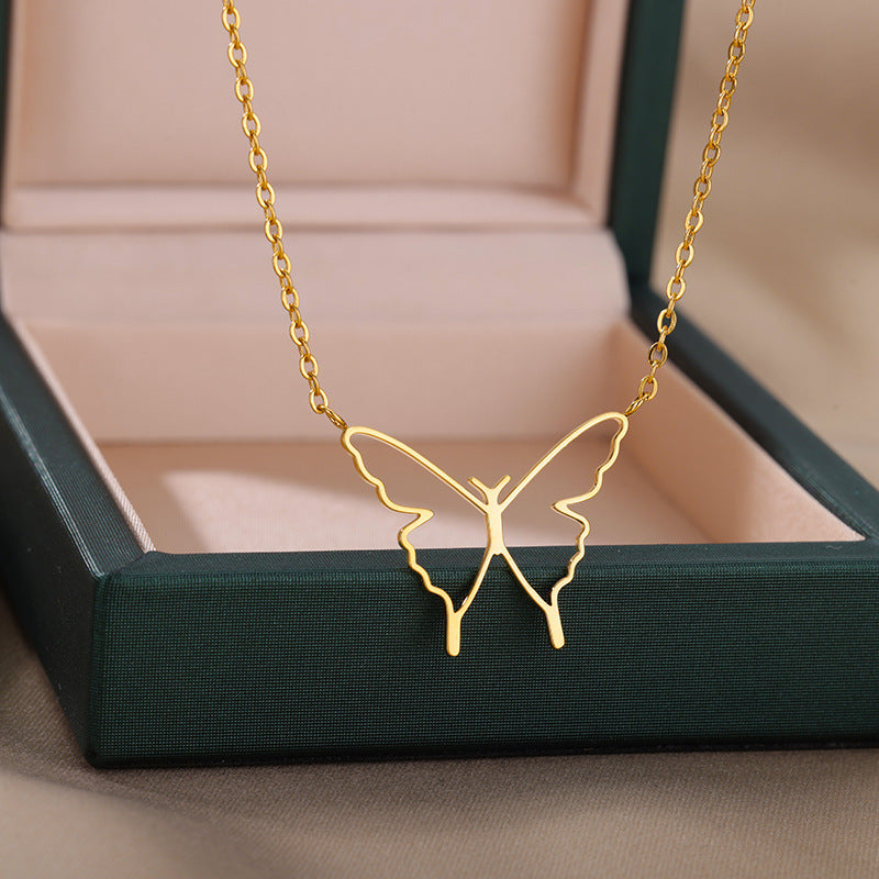 Hollow Butterfly Wings Pendant Necklace