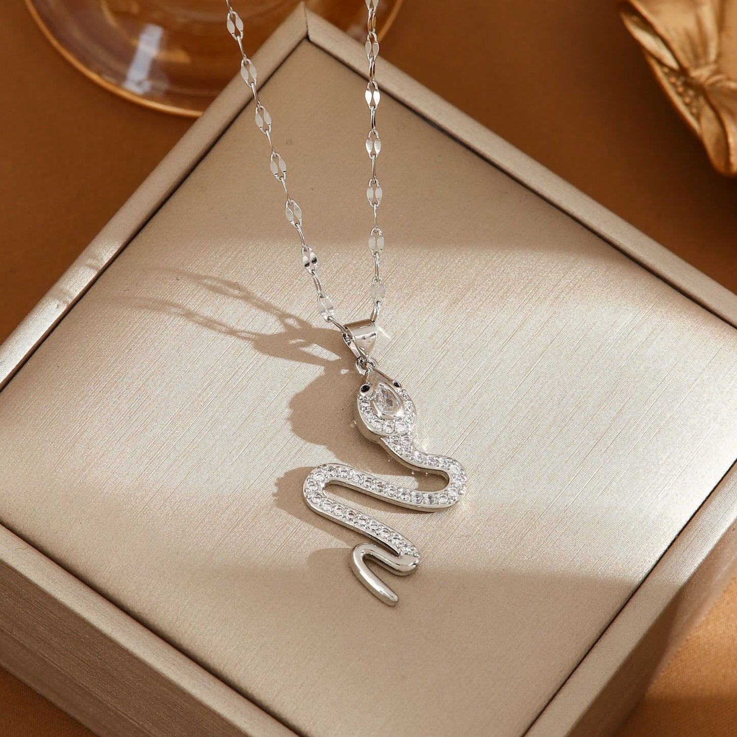 Snake Necklace with Rhinestone
