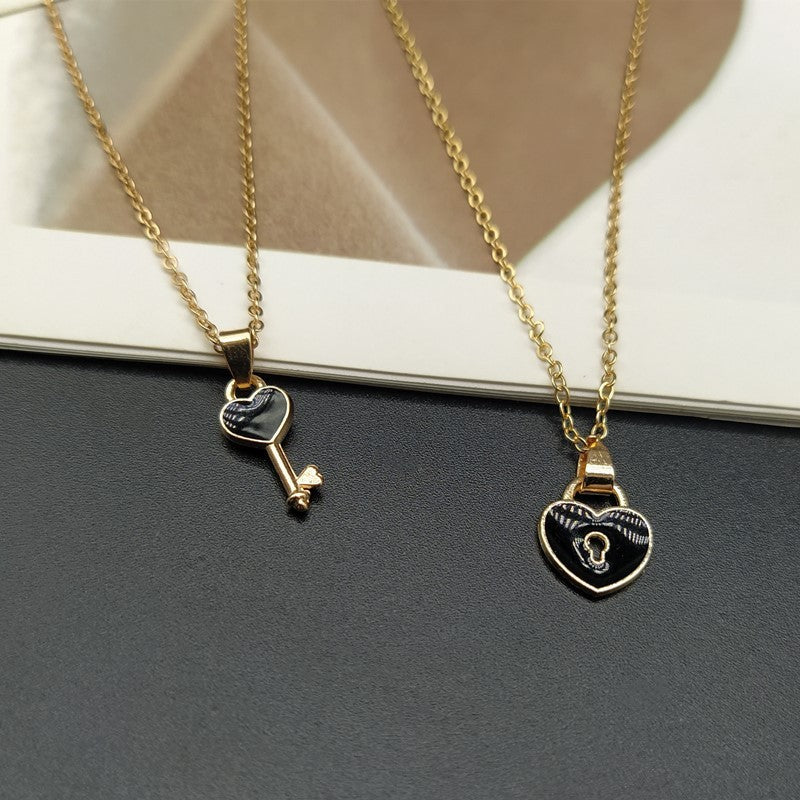 Lovers Key & Lock Necklace Set