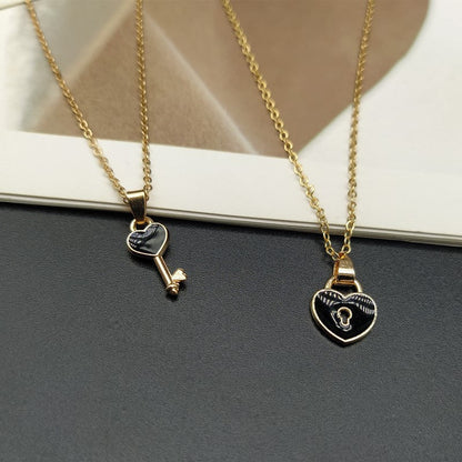 Lovers Key & Lock Necklace Set