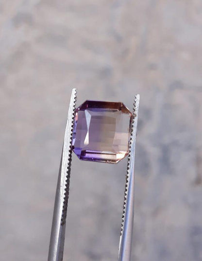 4.2ct Ametrine - Trystine - Bolivianite -  9.7x9.5mm