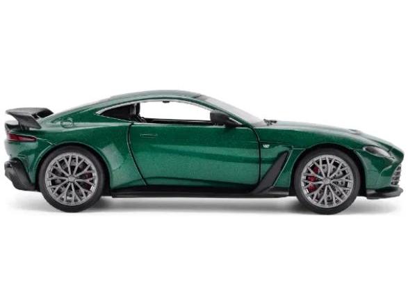 Aston Martin Vantage V12 Green 1:43 Scale CMJ - Jian Feng Juan Toys Diecast Model