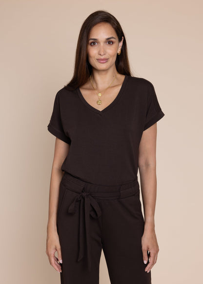 ATHENA v-neck, short sleeve top, chocolate