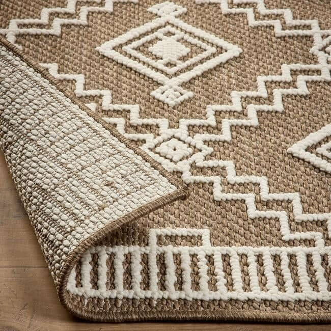 Rustic Rug Diamond Design