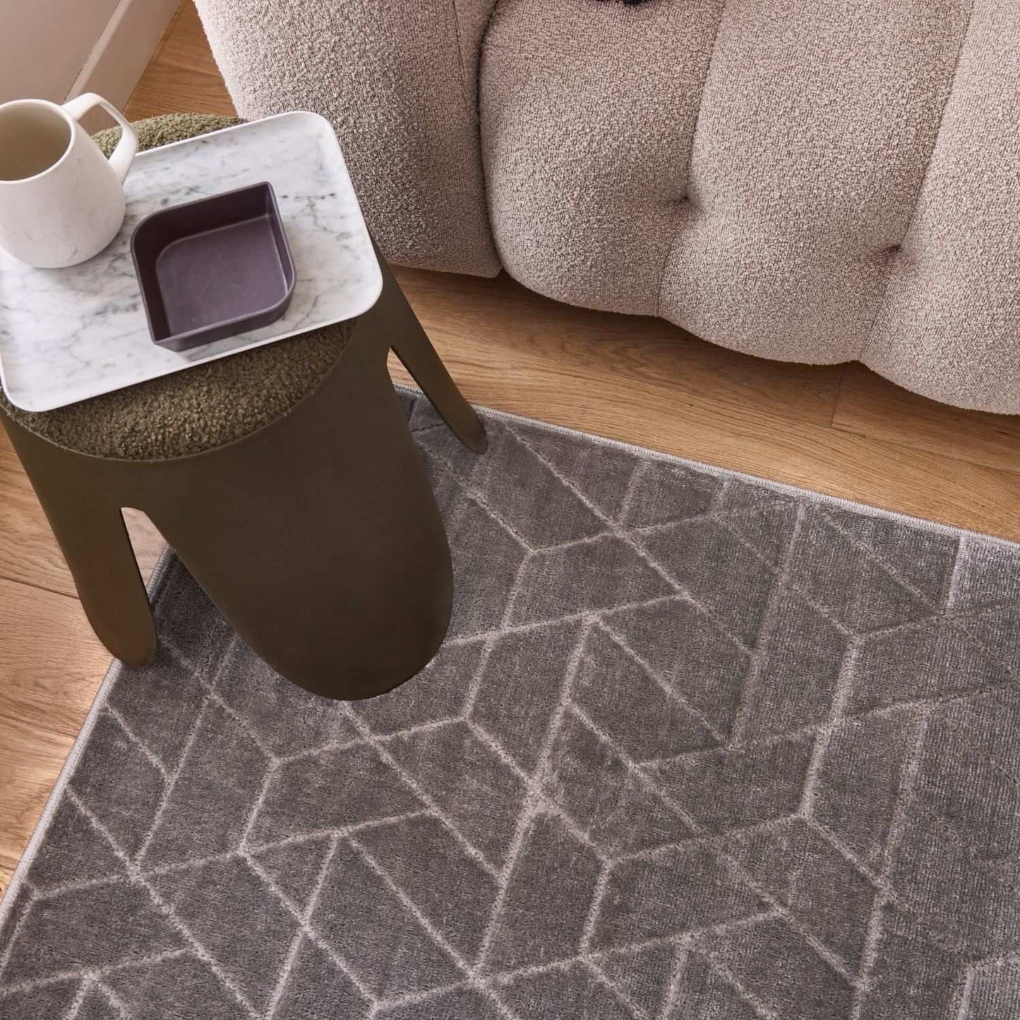 Aura Collection Rug Monolith in Grey