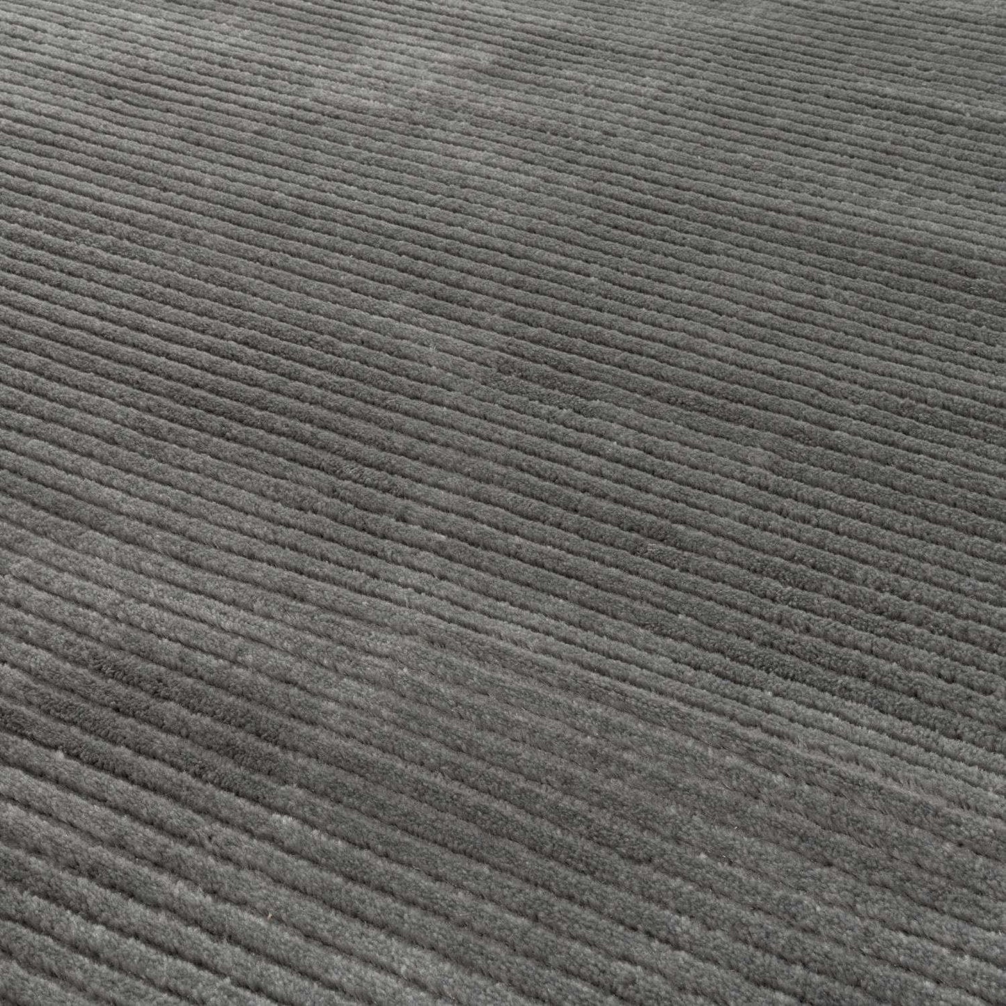 Aura Collection Rug Obsidian in Grey