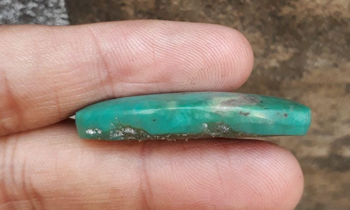 43ct Morenci Turquoise - Natural Green Matrix Turquoise - Shajri Feroza - Dimension - 41x22mm