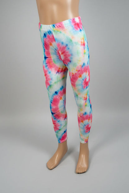 The Tie-Dye vibe, choice of pattern and size!