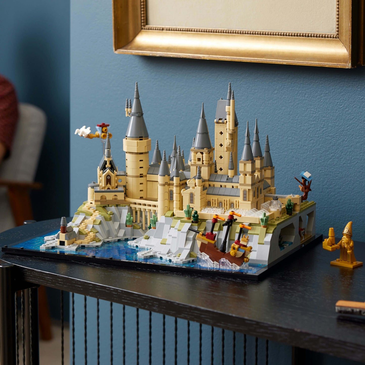 Lego Harry Potter 76419 Hogwarts Castle and Grounds for Ages 18 and Up