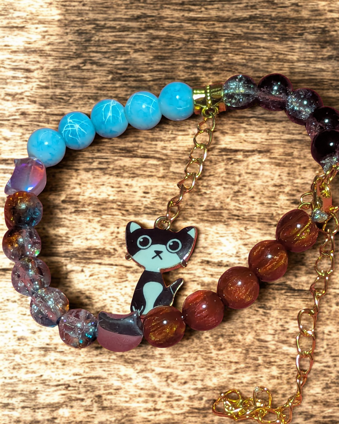 Handmade Multicolour Beaded Cat Charm Bracelet – Gold Tone Adjustable