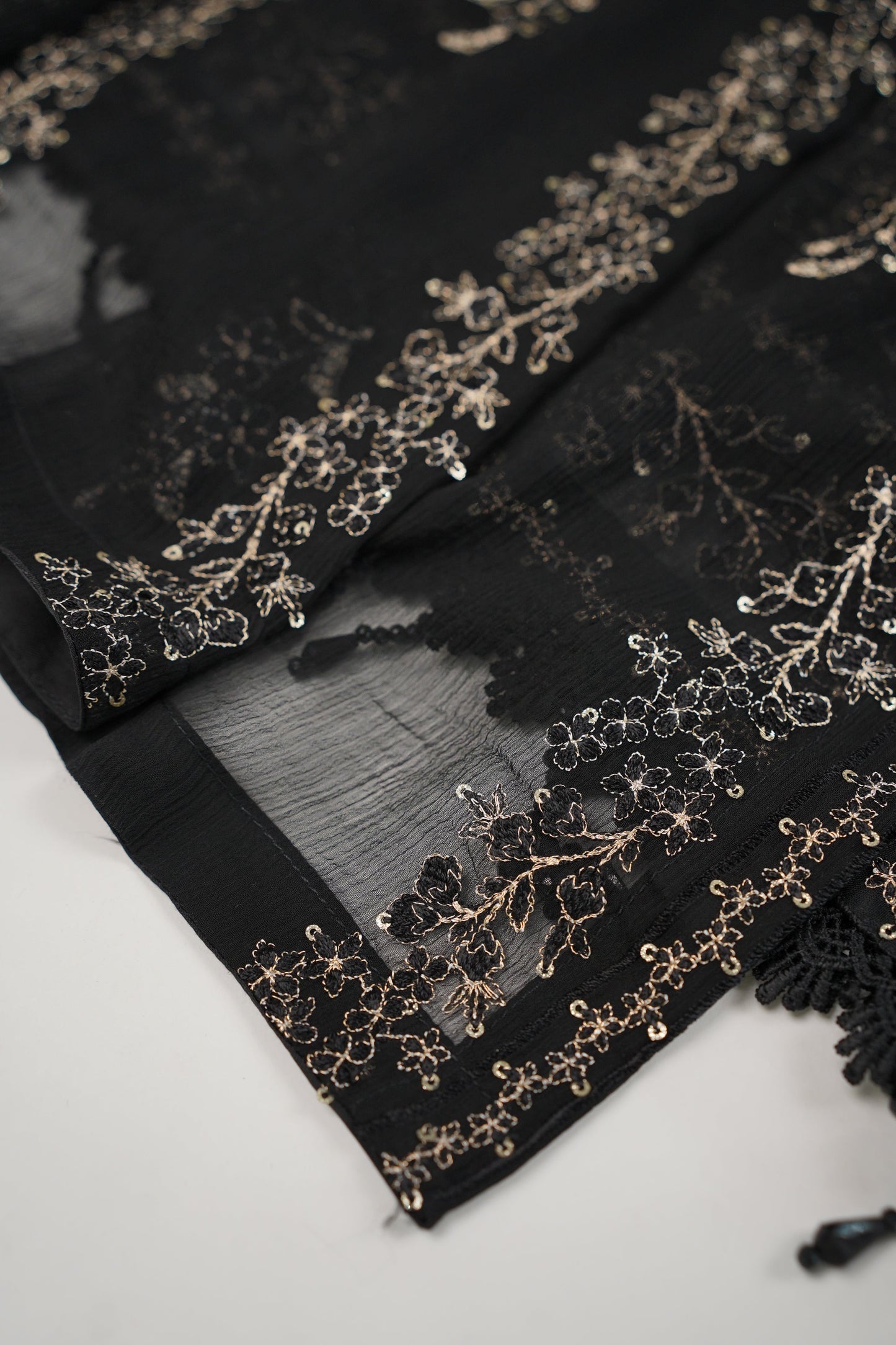 Husan e Jahan - Luxury Chiffon Outfit with Chiffon Dupatta - Ready to Wear - HEJBlackV3D5
