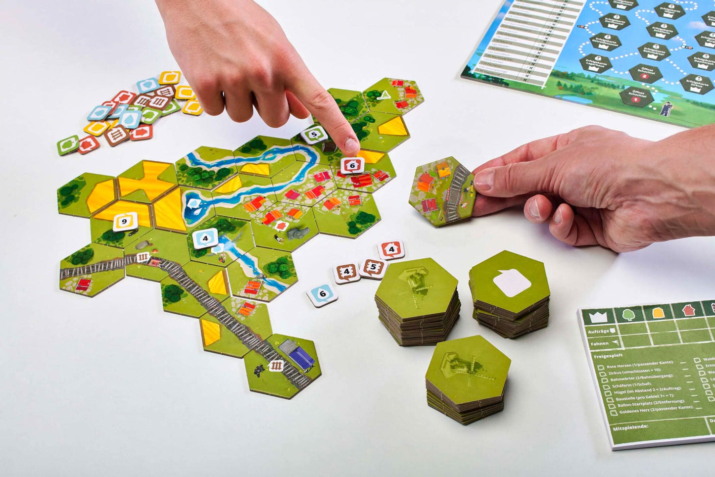 Dorfromantik - The Board Game
