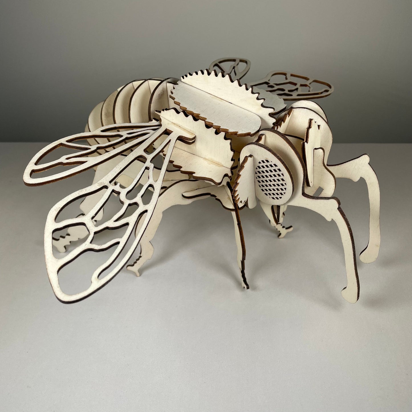 Bee Puzzle - Flatpack Model Kit