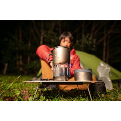 EVERNEW Alupolic Table - 'Light'