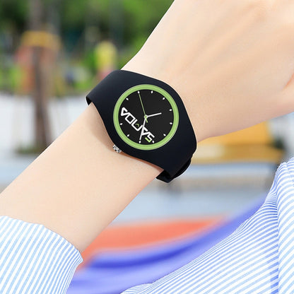 SANDA 6076 Simple Scale Round Dial Ladies Silicone Strap Quartz Watch