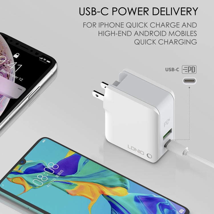 LDNIO A4403C 30W PD + Auto-id Foldable Fast Travel Charger with 1m Micro USB Cable, EU Plug, with Micro USB Cable